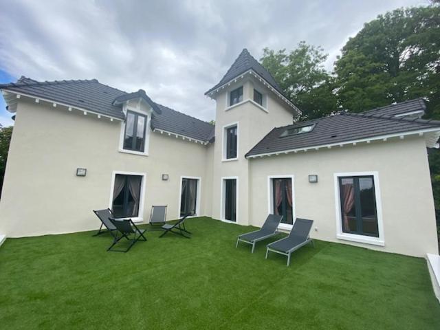 La Villa Aubin Belle Demeure Avec Vue Sur Paris Монморанси Экстерьер фото